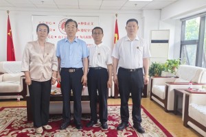 营商环境推进工作委员会工作汇报座谈会